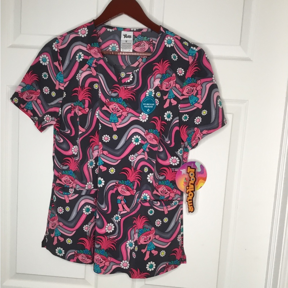 Dream Works Trolls Scrub Top - Size Medium - NWT.                              5